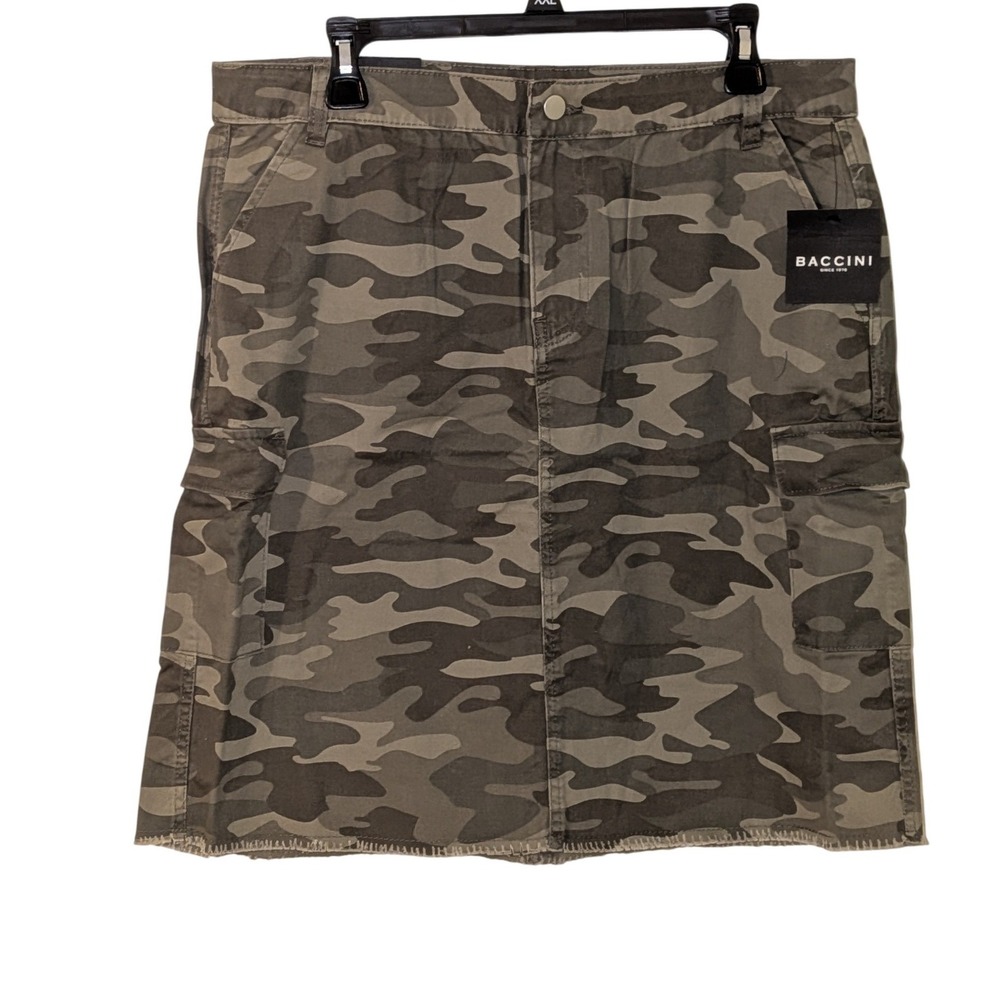 Baccini Camo Cargo Skirt Size 12 Utility Distressed NWT